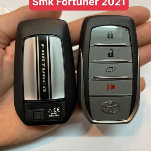 Chìa Khóa Smartkey Fortuner 2021