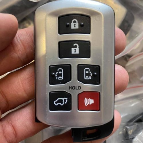 Chìa Khóa Smartkey Toyota Sienna