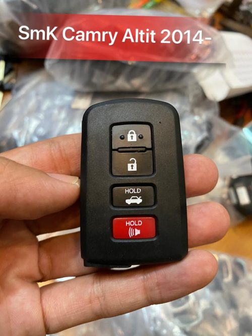 Chìa Khóa Smartkey Altis 2014