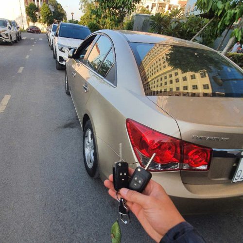 Làm chìa khoá Chevrolet Cruze