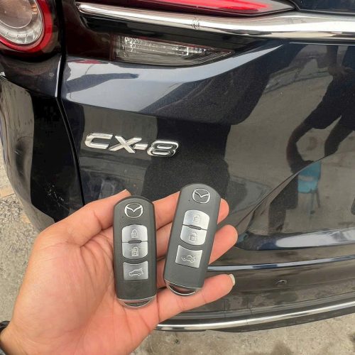 Làm chìa khoá Mazda CX8