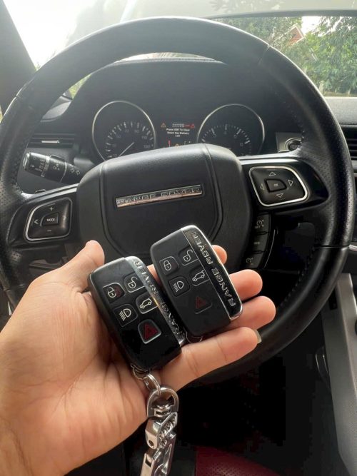 Làm chìa khoá Range Rover - Hình ảnh 2
