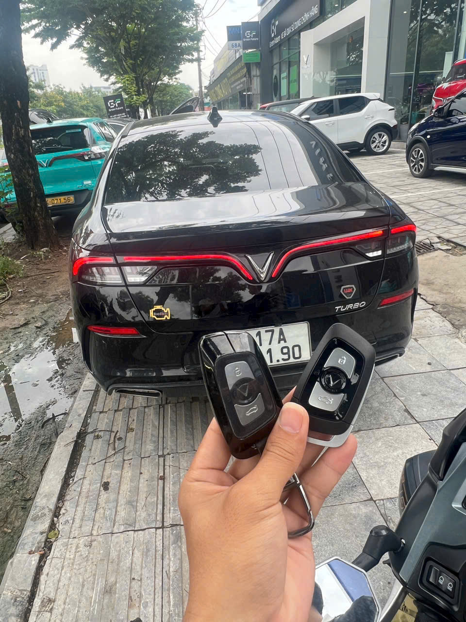 Làm chìa khoá Vinfast LuxA